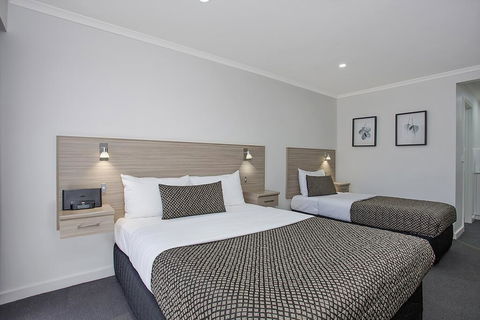 Hamilton Lonsdale Motel - Phillip Island Accommodation 3