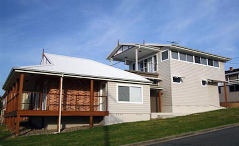 Hampstead, 32 Main Street - Phillip Island Accommodation 0