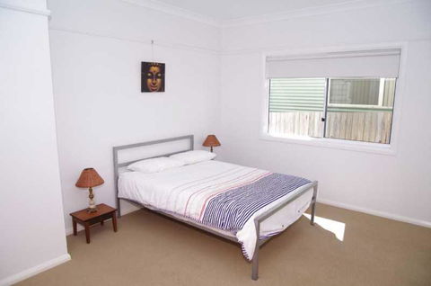 Hampstead, 32 Main Street - Phillip Island Accommodation 2