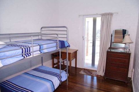 Hampstead, 32 Main Street - Phillip Island Accommodation 1
