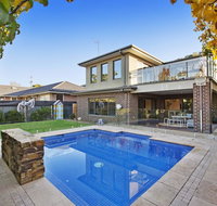 Hampton Haven with Pool for families and a max of 8 adults. - Phillip Island Accommodation
