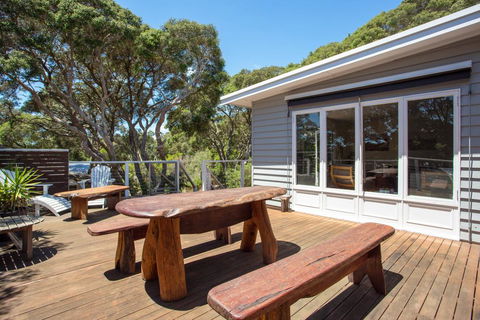 Harleian Beach House: Walk To Both Beaches - Phillip Island Accommodation 0