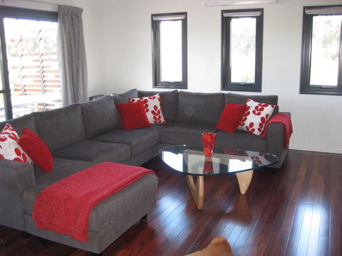 Hartzell One Seven - Phillip Island Accommodation 1