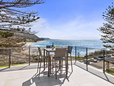 Headlands Austinmer Beach - Phillip Island Accommodation 2