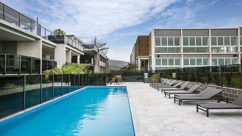 Headlands Austinmer Beach - Phillip Island Accommodation 0