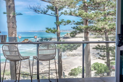 Headlands Austinmer Beach - Phillip Island Accommodation 1