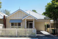 Book Healesville Accommodation Vacations Phillip Island Accommodation Phillip Island Accommodation