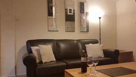 Healesville Schofield Cottage - Phillip Island Accommodation 0