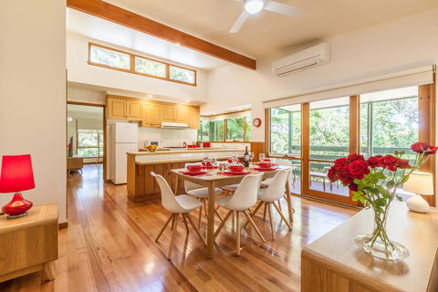 Healesville Selfie - Self Contained House - Phillip Island Accommodation 0