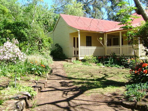 Hermitage Cottage - Phillip Island Accommodation 1