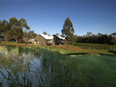 Hermitage Lodge - Phillip Island Accommodation 0