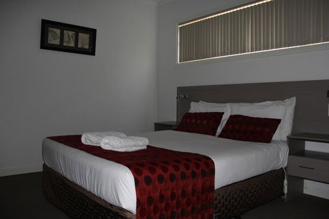 Hibernian Hotel - Phillip Island Accommodation 2