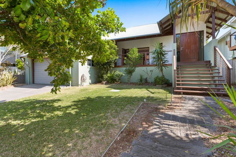 Hidden Escape On Casuarina Beech - Phillip Island Accommodation 2