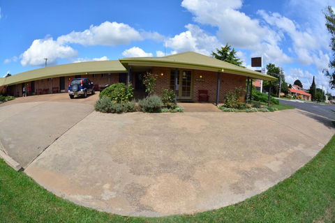 Highlands Motor Inn - Phillip Island Accommodation 2