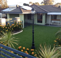 Hillarys Holiday Home - Phillip Island Accommodation