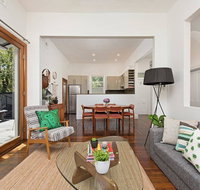 Historic 1890s House With Terraced Backyard Deck - Phillip Island Accommodation