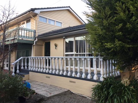 Holiday Home Close To Train Station - Phillip Island Accommodation 0