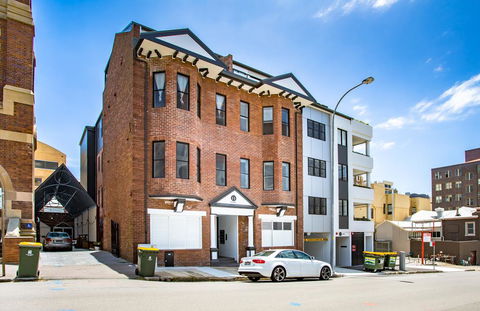 Hotel 46 - Phillip Island Accommodation 0