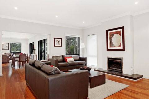 Jacarandas Parkview - Phillip Island Accommodation 2