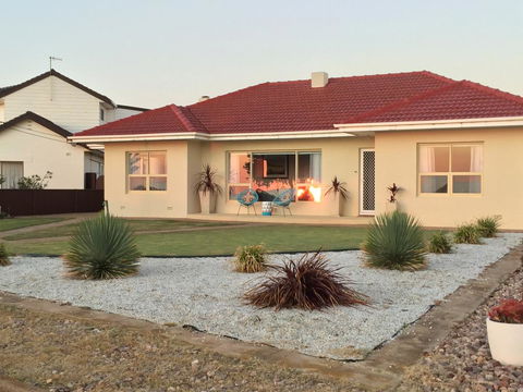 Jewel Of The South Beachside Holiday Rental - Phillip Island Accommodation 0