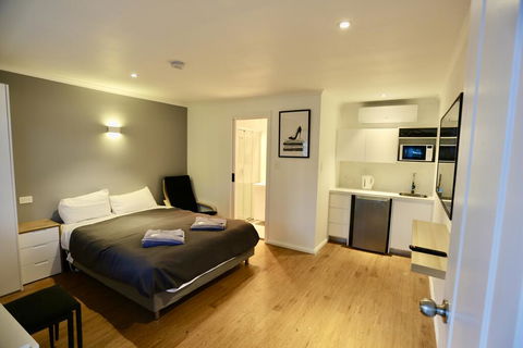 Junee Tourist Park - Phillip Island Accommodation 0