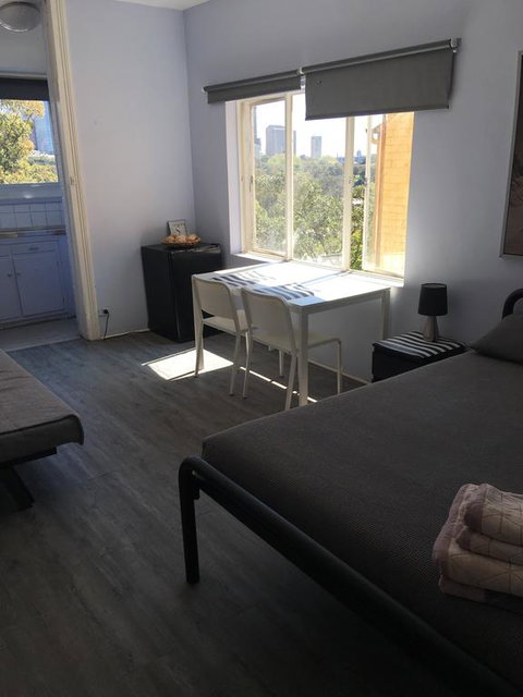 Kanga House Backpackers - Phillip Island Accommodation 1