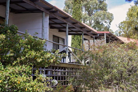 Karribank And The Karri On Bar - Phillip Island Accommodation 1