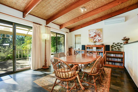 Kestrel Lodge Port Willunga - Phillip Island Accommodation 3