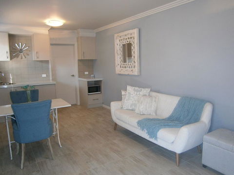 Kindred Studio Apartments - Phillip Island Accommodation 0