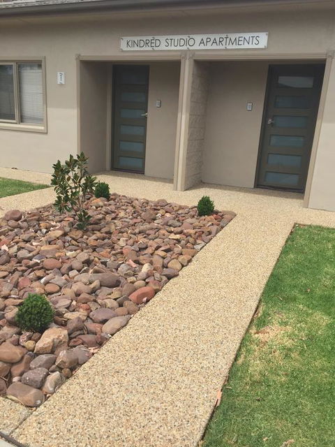 Kindred Studio Apartments - Phillip Island Accommodation 1