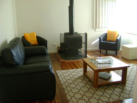 King Cottage - Phillip Island Accommodation 2