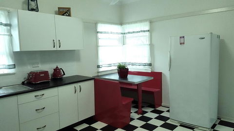 King Cottage - Phillip Island Accommodation 1