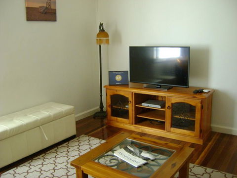 King Cottage - Phillip Island Accommodation 3