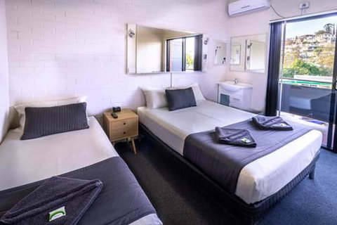Kingsford Riverside Inn - Phillip Island Accommodation 3