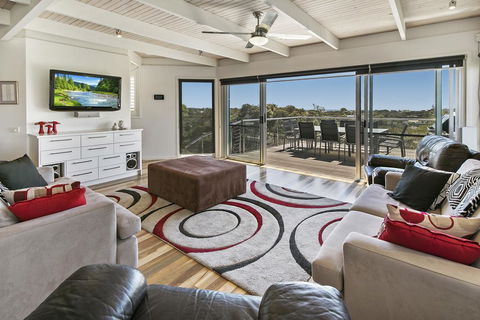 Koonya Beach Escape - Phillip Island Accommodation 0