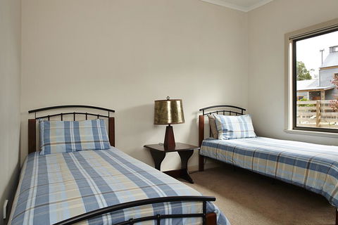 La Casa - Phillip Island Accommodation 2