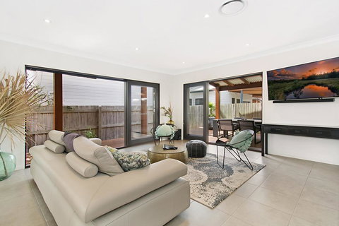 La Luna - Lennox Head - Phillip Island Accommodation 1