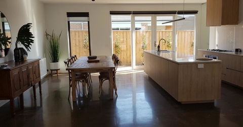 Laguna - Phillip Island Accommodation 2