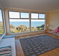 Lake Tyres Beach House - Phillip Island Accommodation