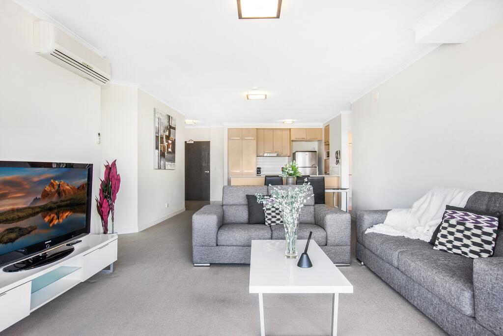 Merrimac QLD Phillip Island Accommodation