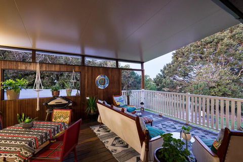 Land Of Lost Treasure - Phillip Island Accommodation 2