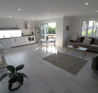 Lautan Cronulla Beach - Phillip Island Accommodation