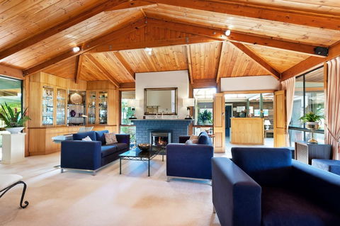 LeCamah Hill - Phillip Island Accommodation 3
