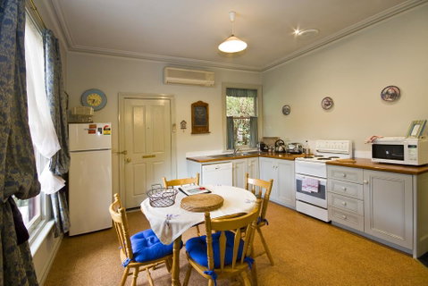 Lemonade Creek Cottages - Phillip Island Accommodation 3