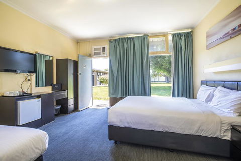 Links Hotel - Phillip Island Accommodation 3
