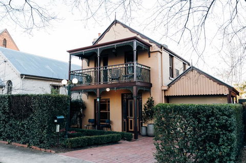 Luxury On Loch - Phillip Island Accommodation 0