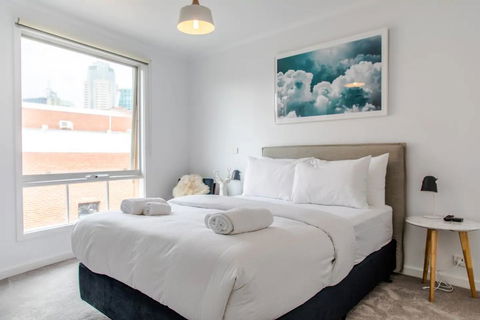 Luxury Spacious 2 Bedroom Fitzroy Apartment - Phillip Island Accommodation 3