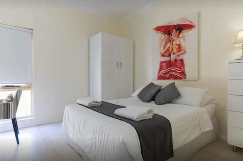 M102 Studio Gem In West Perth Free Tranzit Zone - Phillip Island Accommodation 0