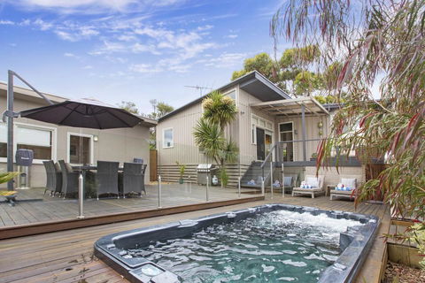 Madeleine Street - Phillip Island Accommodation 0