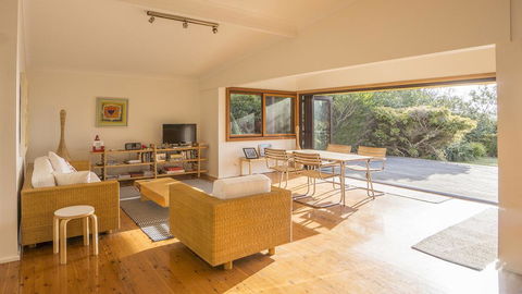 Malibu Drive 20 Bawley Point NSW - Phillip Island Accommodation 0